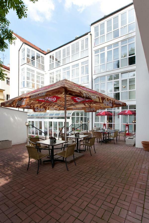 Eurowings Hotel Prague Exterior photo